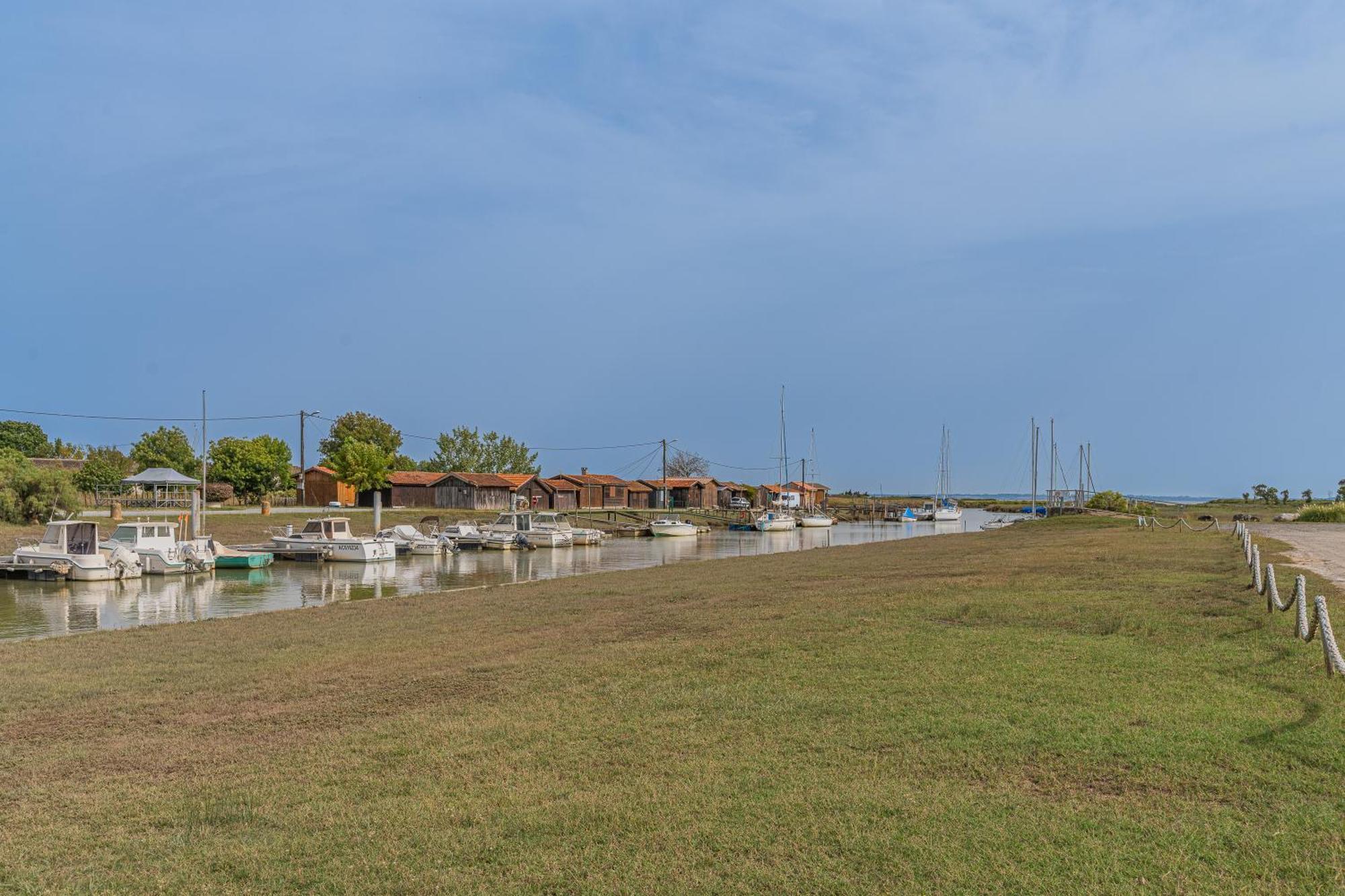 Le Pin Franc Villa Valeyrac ภายนอก รูปภาพ